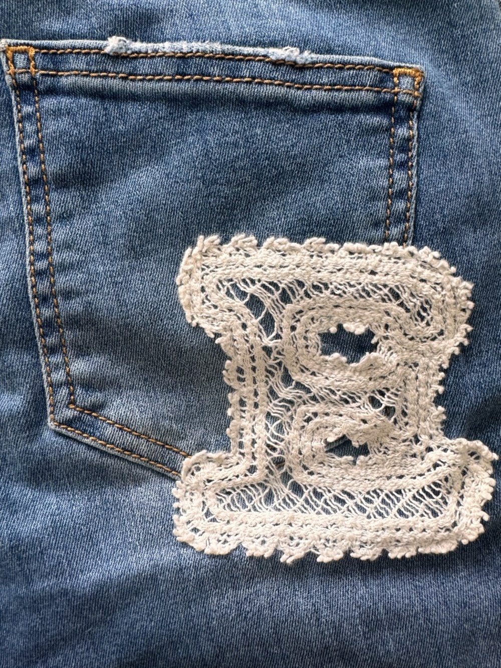 Ermanno Scervino Lace Applique Jeans IT 38 US 2 Made in Italy Designer Denim